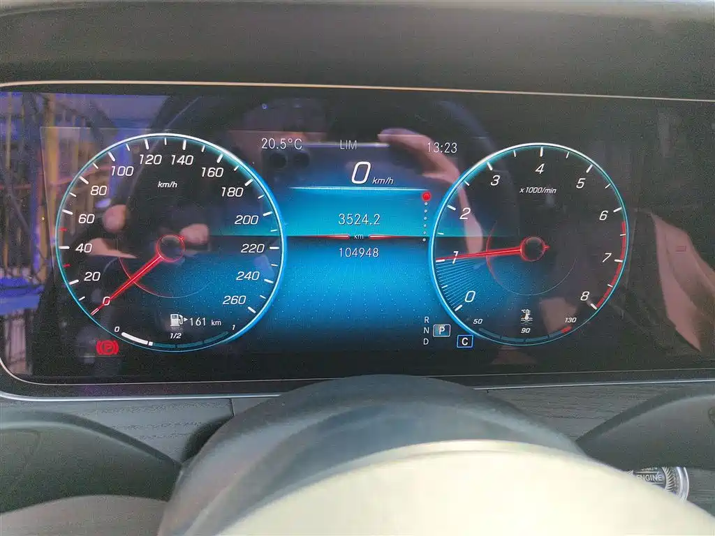 Mercedes-Benz E-Class 2022 E 260 L Sport фото 8