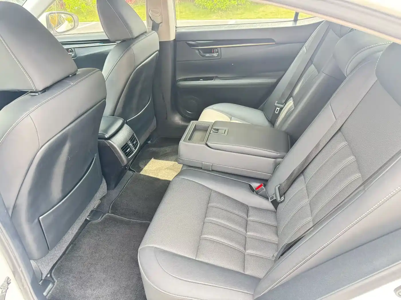 Lexus ES 2015 200 Elite Edition фото 5