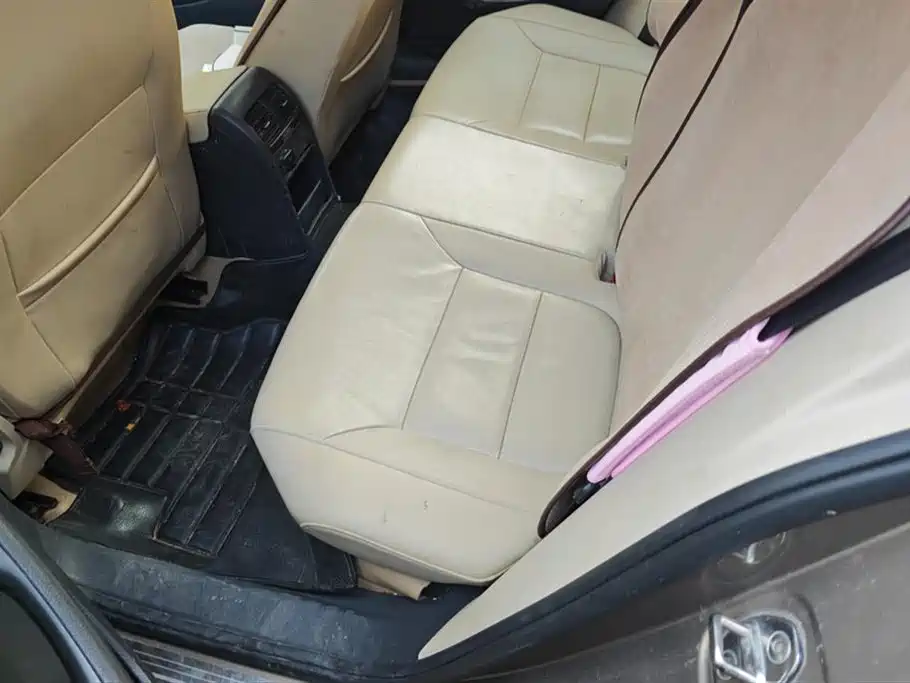 Volkswagen Sagitar 2014 Facelift 1.6L Automatic Comfort фото 11
