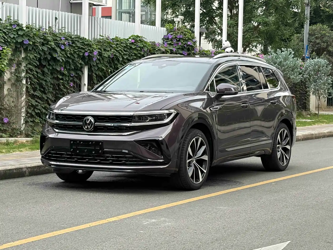 Volkswagen Talagon 2021 380TSI 4WD R-Line Explorer Edition