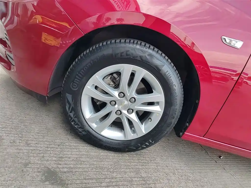 Chevrolet Cavalier 2019 320 Automatic Joy Edition фото 23