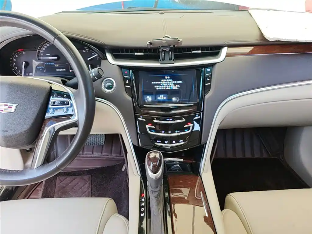 Cadillac XTS 2017 28T Elite фото 13