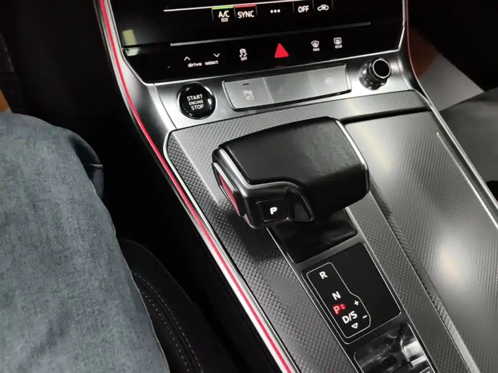 Audi A6L 2023 Facelift 40 TFSI Luxury Dynamic фото 14