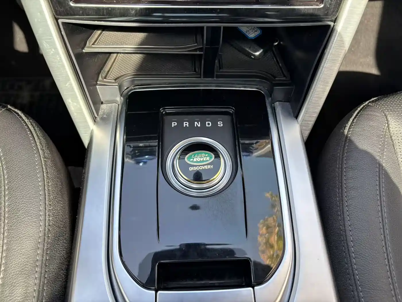Land Rover Discovery Sport 2019 240PS SE Edition China V фото 29