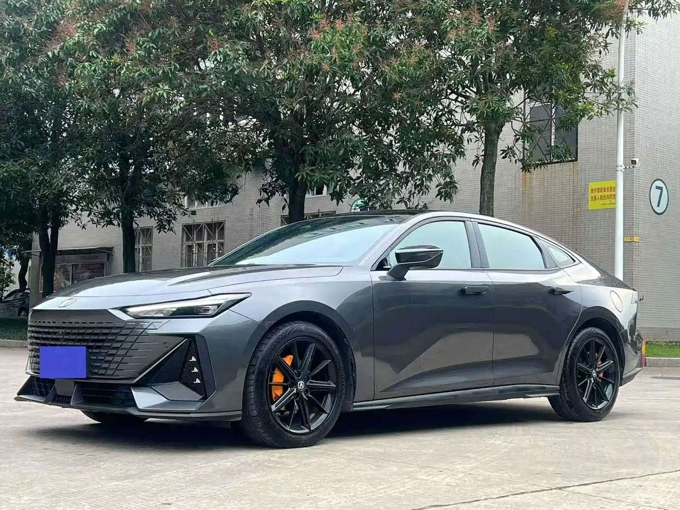 Changan UNI-V 2023 — пригон из Китая