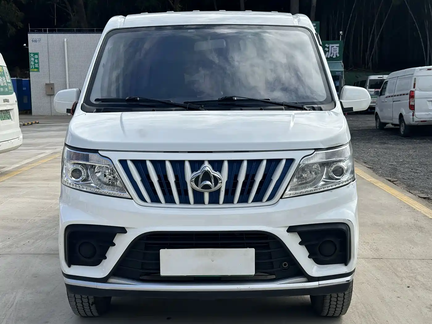 CHANGAN CHANGAN RUIXING EM80