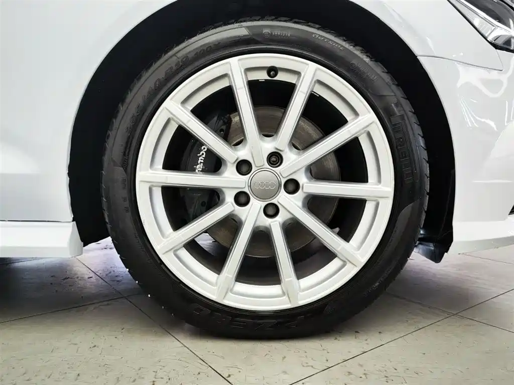 Audi A6 (Import) 2017 Avant 40 TFSI Sport фото 10