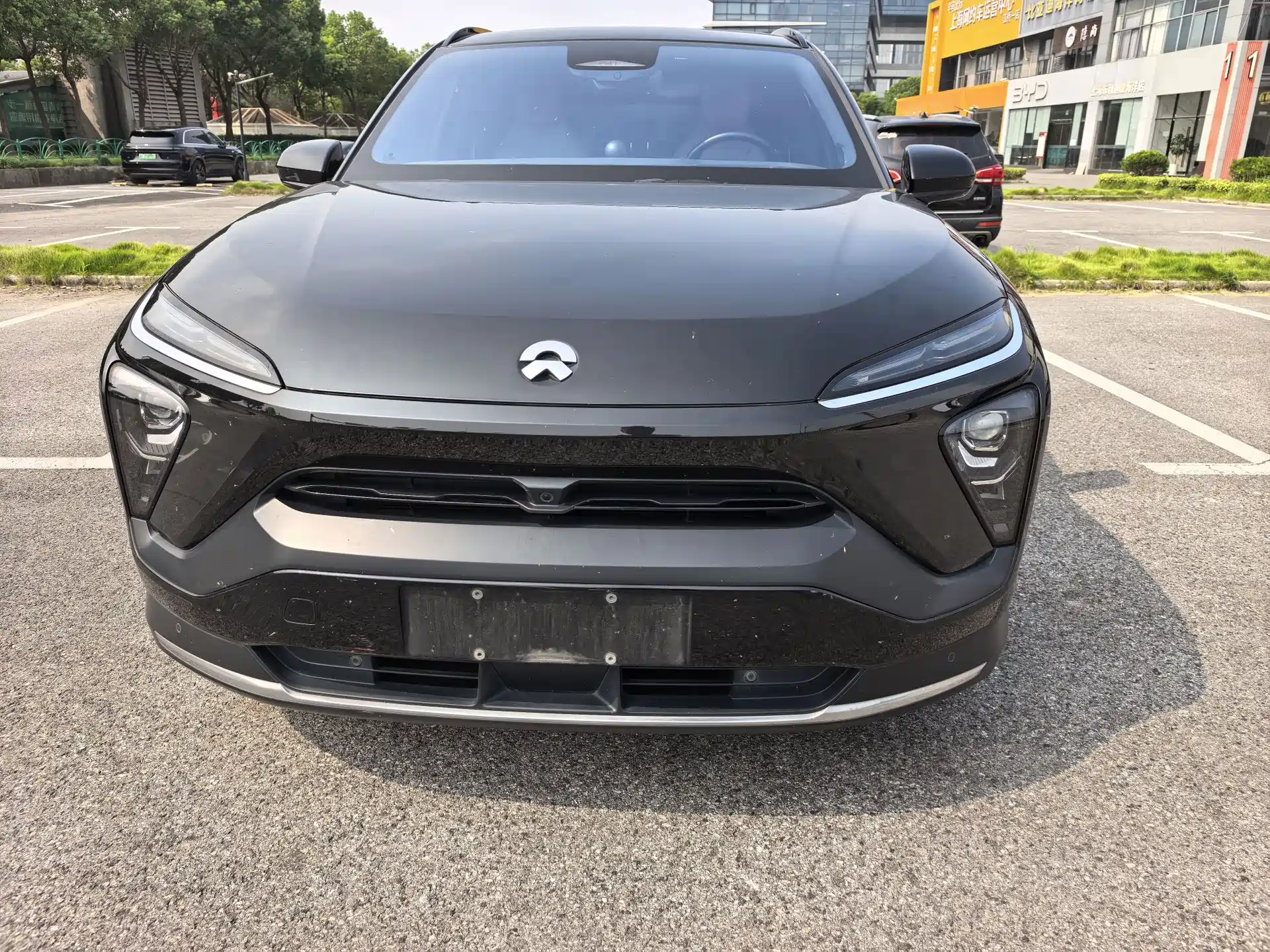 Фото 2 - NIO ES6