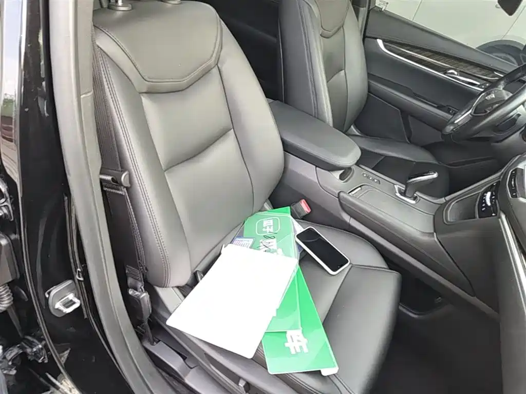 Cadillac XT5 2018 28E AWD Technology Model фото 25
