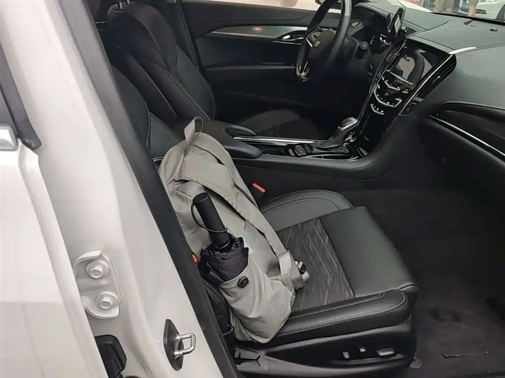Cadillac ATS-L 2017 28T Technology фото 25