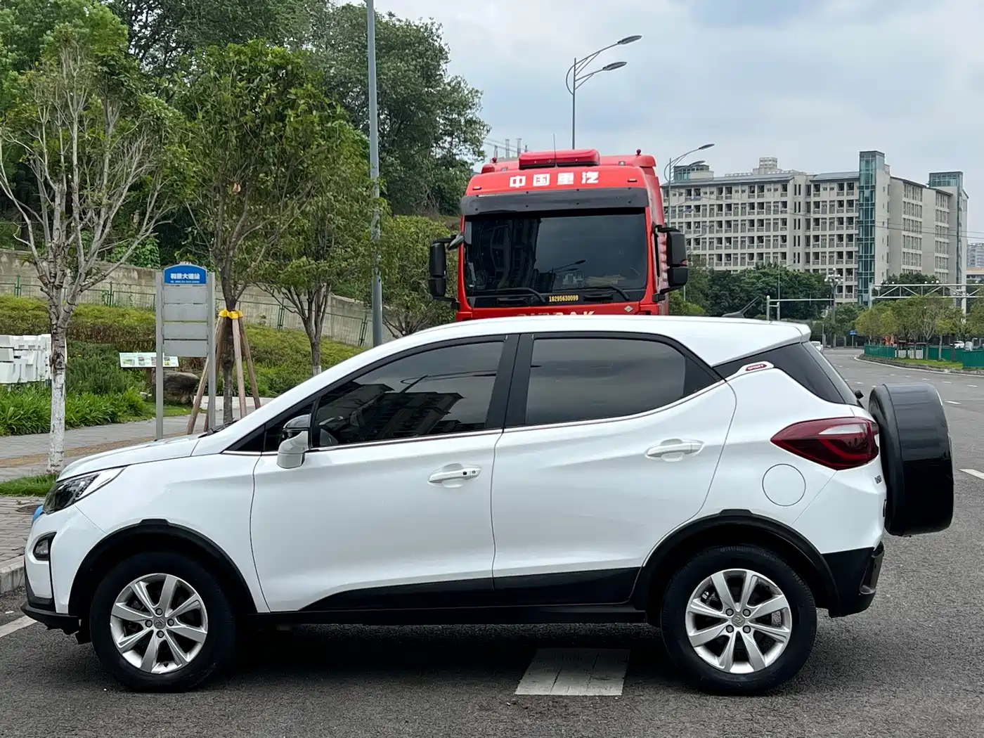 BYD Yuan 2017 1.5L Auto Cool Fashion фото 7