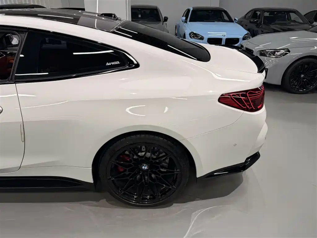 2026 BMW M4