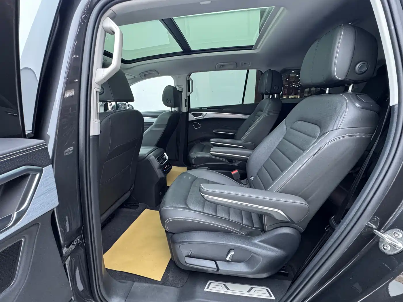 Volkswagen Talagon 2022 380TSI 4WD Luxury Premium Pro Edition 6-seater фото 14
