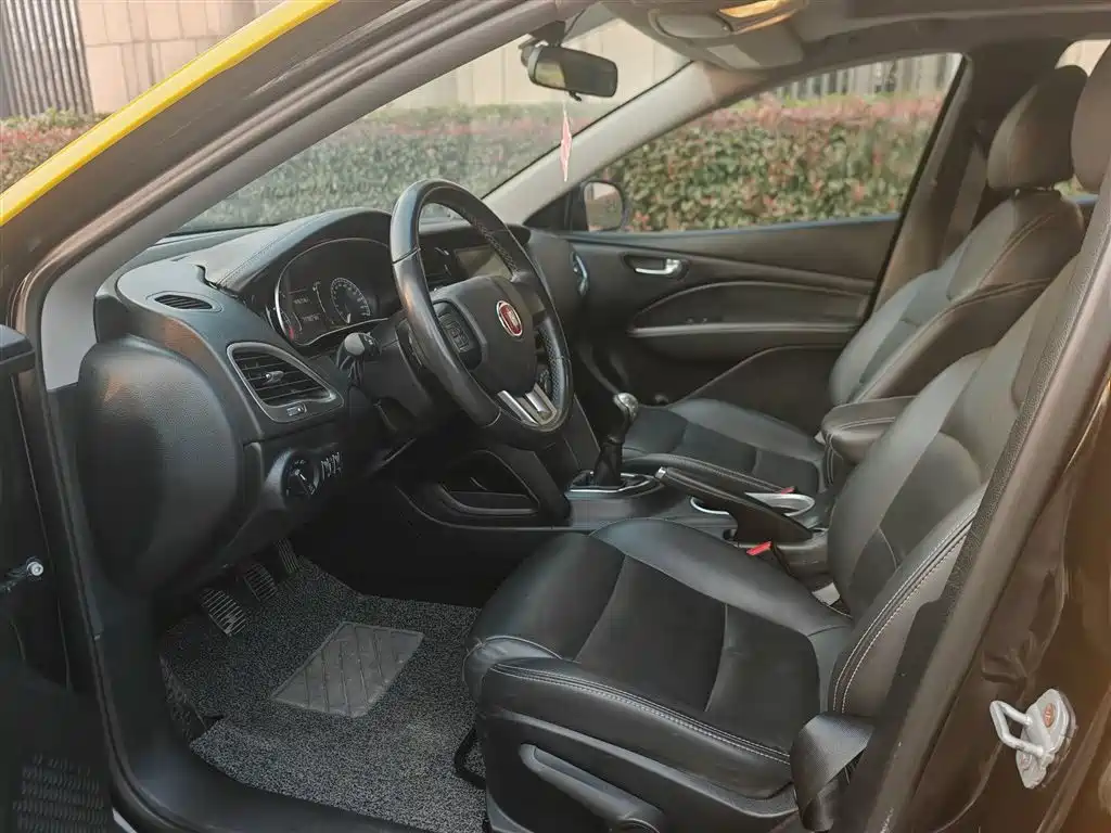 Fiat Ottimo 2015 2014 1.4T Manual Comfort Edition