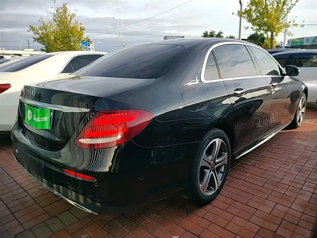 Mercedes-Benz E-Class 2018 Facelift E 200 L Sport фото 5