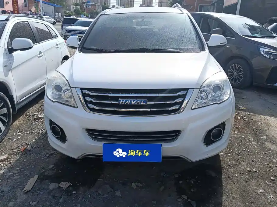 Photo 2 - Haval H6