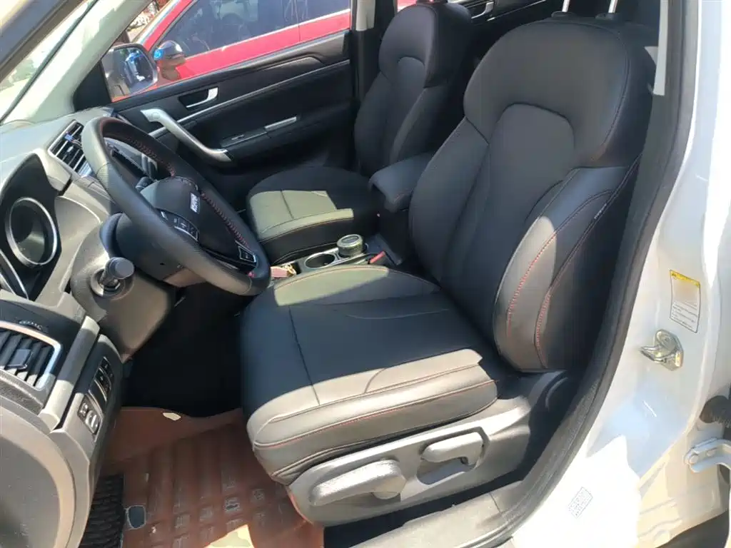 Haval M6 2017 1.5T Automatic 2WD Elite фото 15