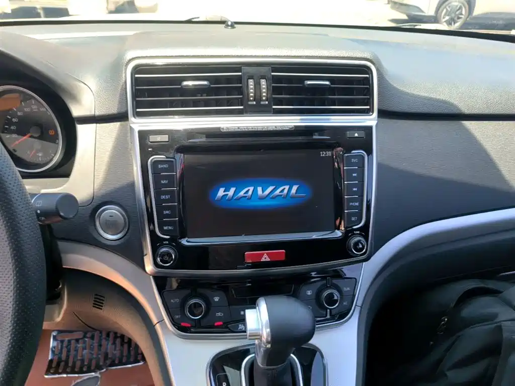 Haval M6 2017 1.5T Automatic 2WD Elite фото 13