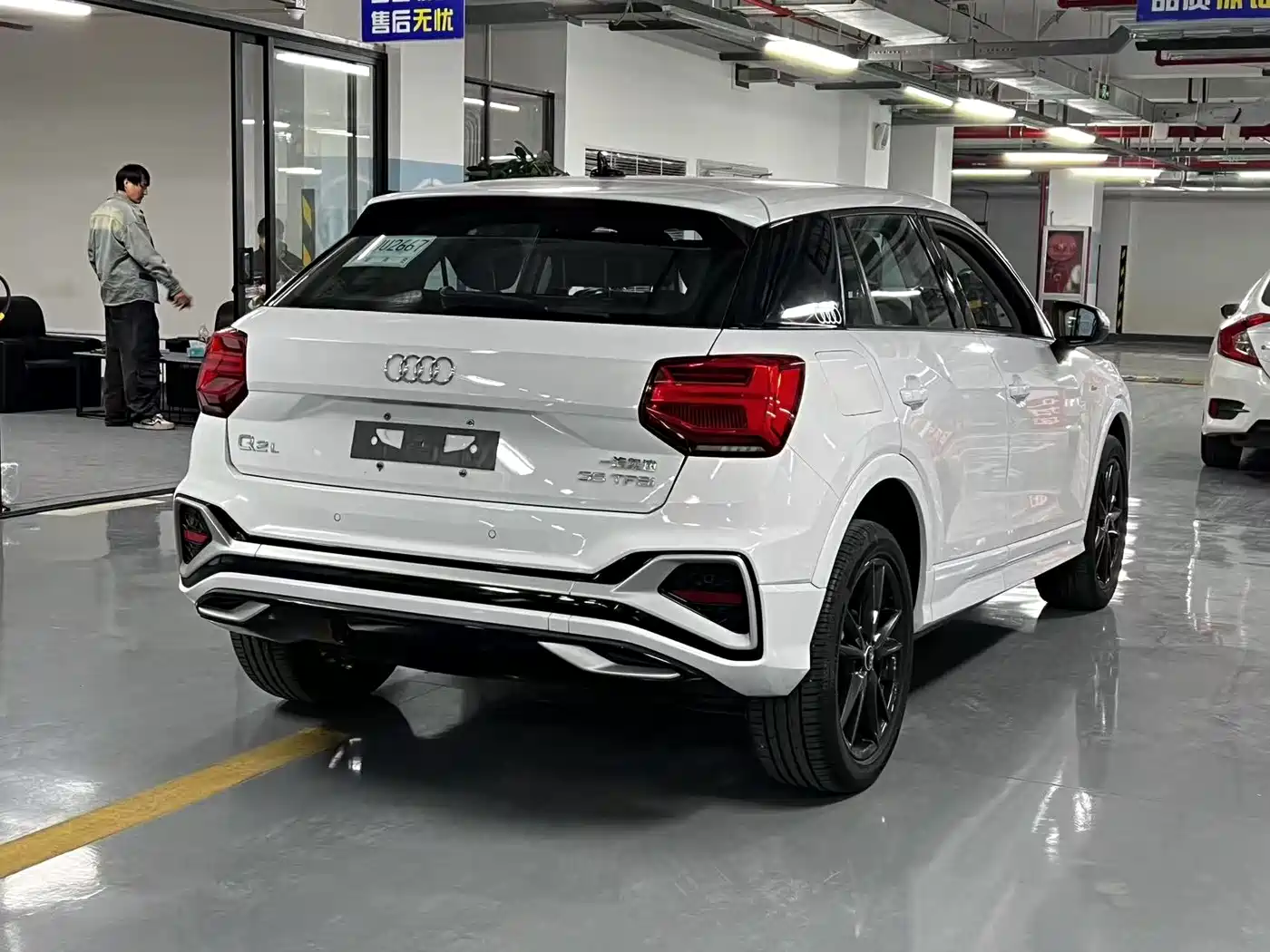 Audi Q2L 2024 Facelift 35TFSI Fashion Elegance Type фото 2
