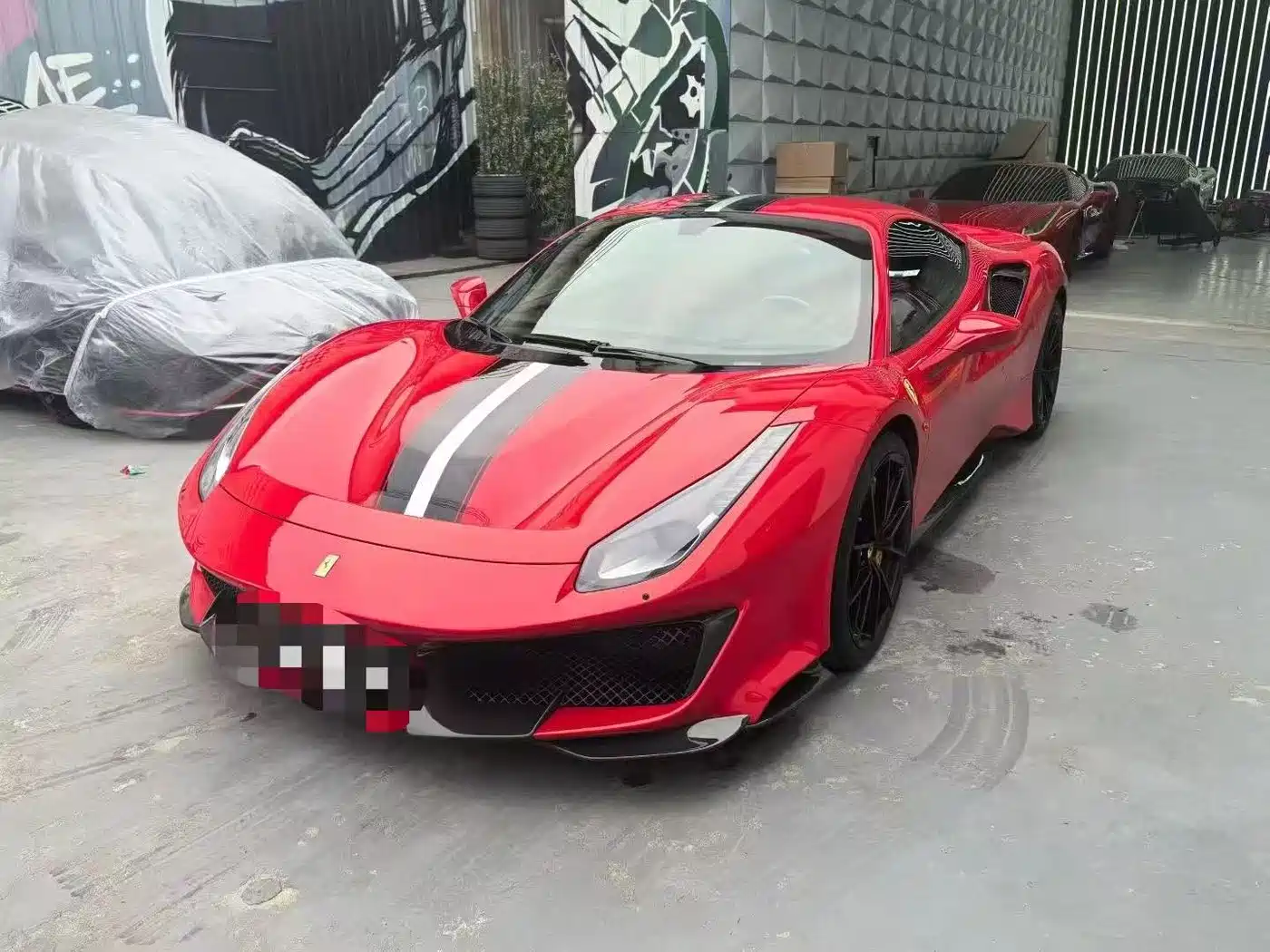 Ferrari 488, 2018 год