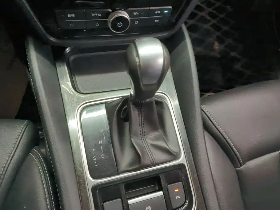 BYD Song MAX 2017 1.5T Auto Smart Elite 7-Seater фото 16