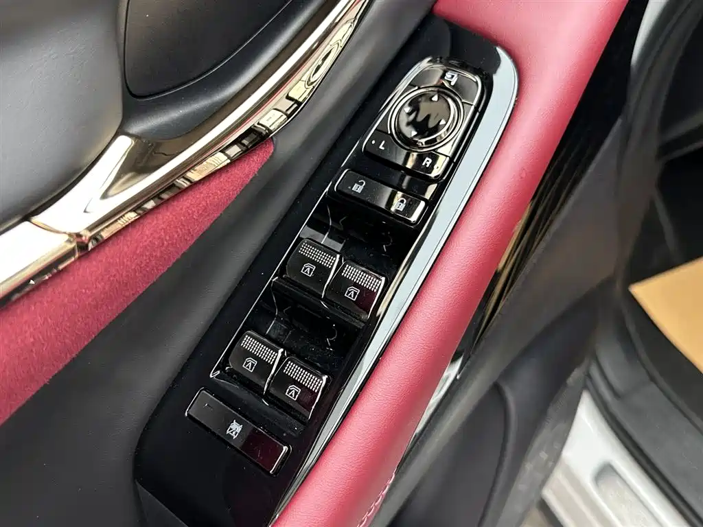 GAC Trumpchi Trumpchi M8 2024 Model Grandmaster Series 400T Pioneer Edition фото 15