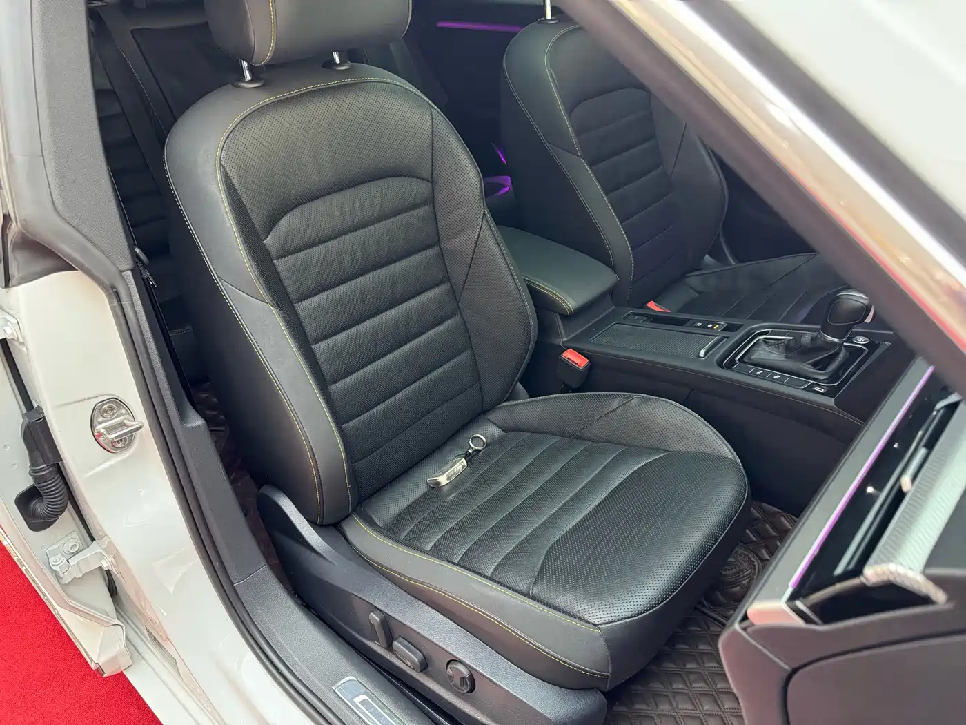 Volkswagen FAW-Volkswagen CC 2021 380TSI Eye-catching Edition фото 24
