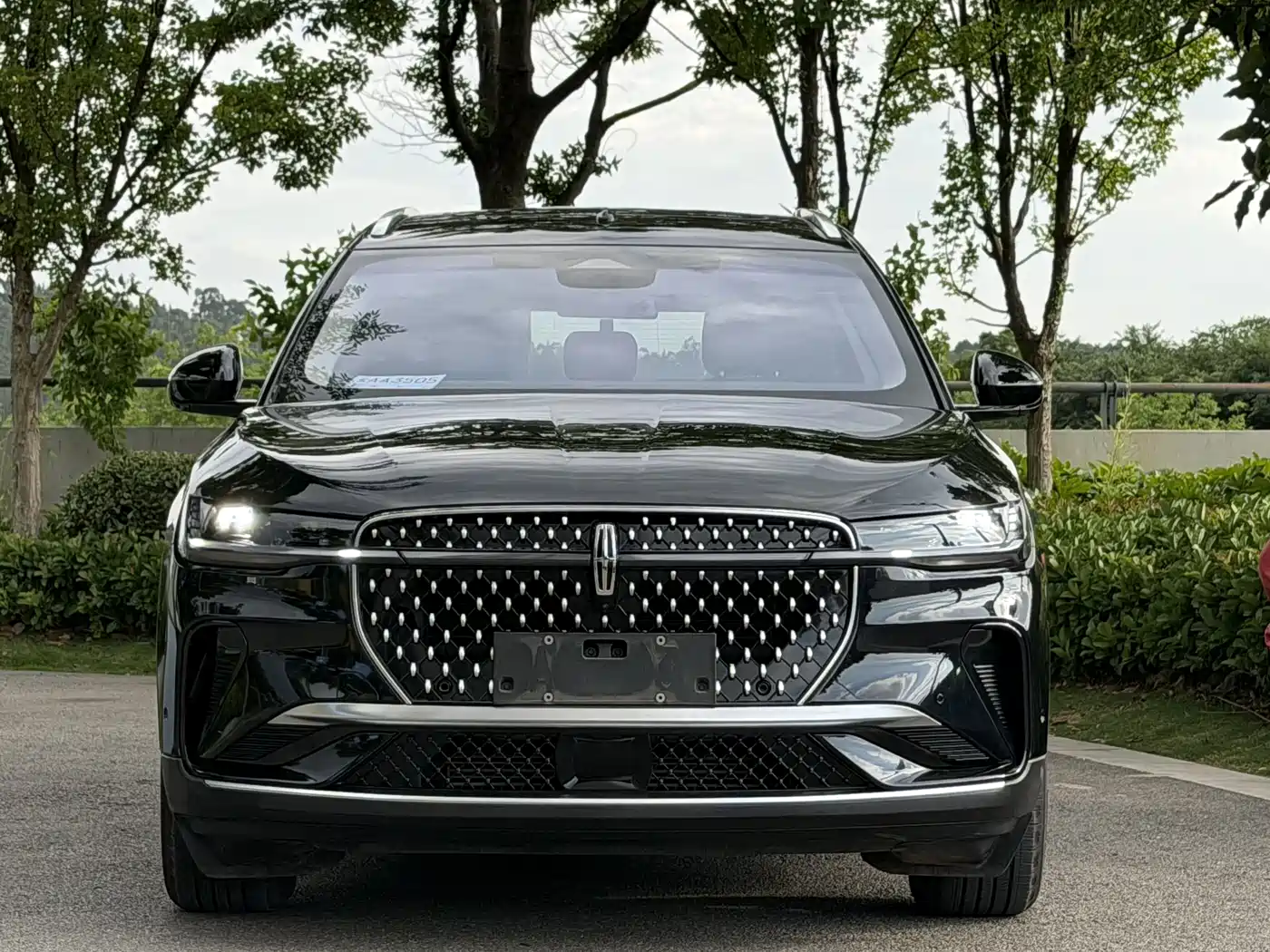 LINCOLN NAVIGATOR