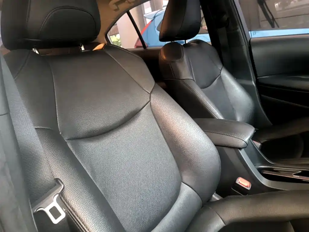 Toyota Corolla 2021 TNGA 1.5L CVT Elite Edition фото 25
