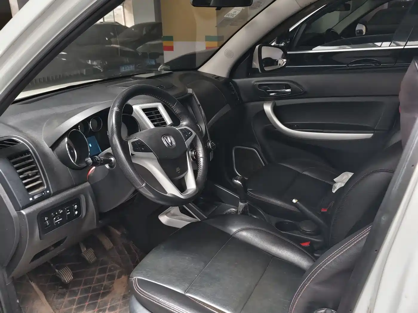 Фото 7 - Changan CS35