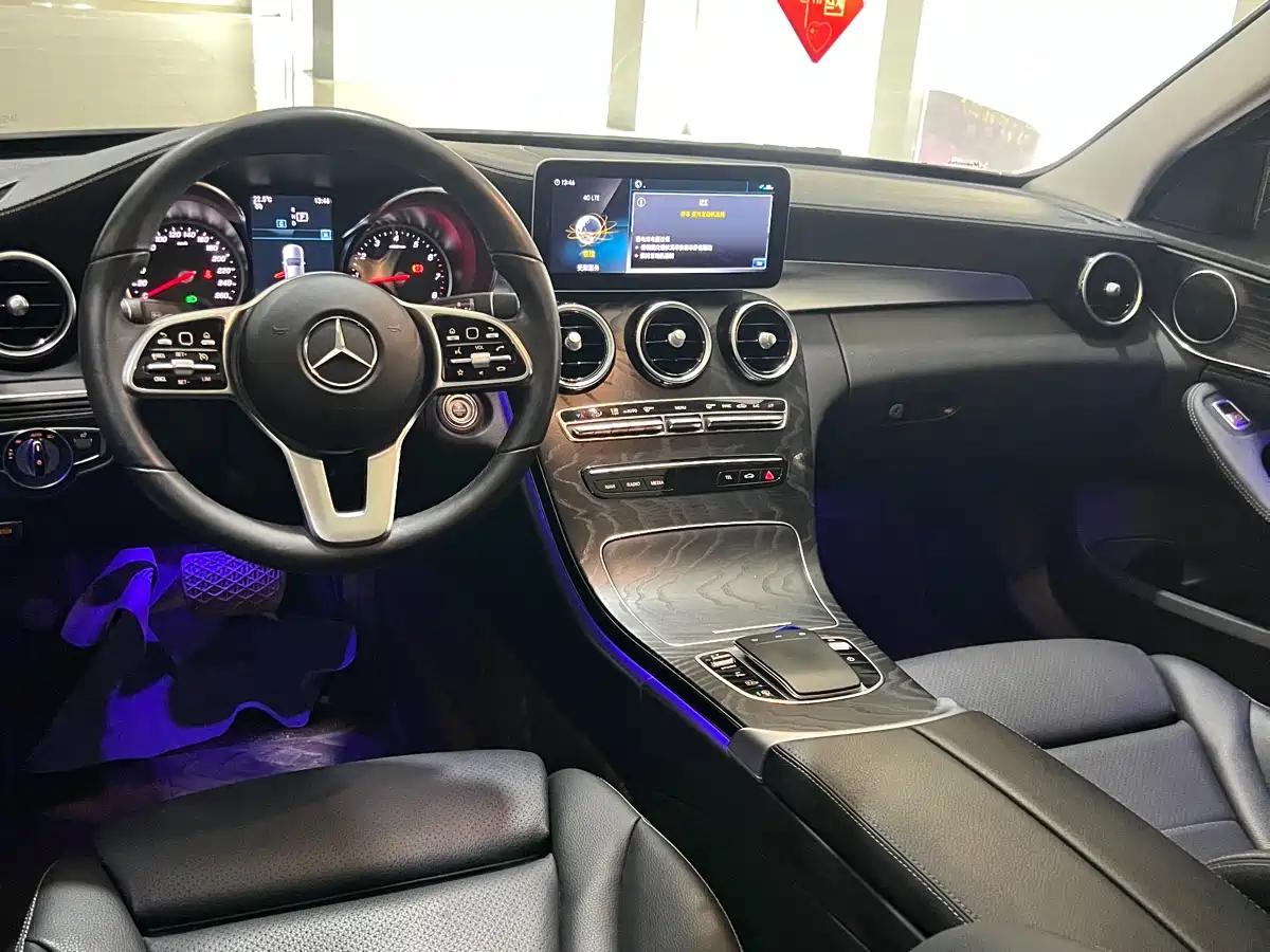 Mercedes-Benz C-Class 2019 C 180 L Fashion Sport Edition фото 8