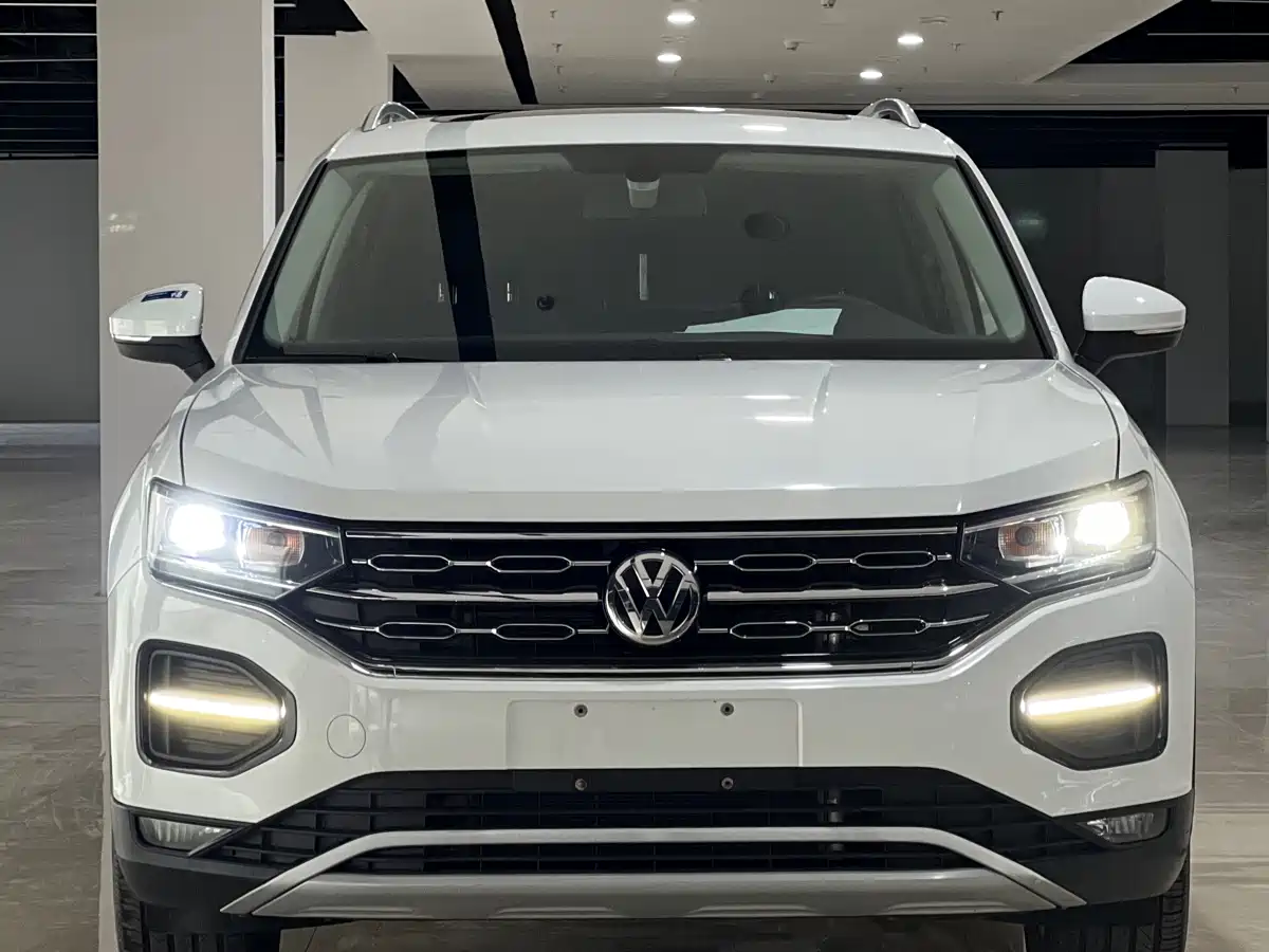 Volkswagen Tayron 2019 330TSI 2WD Luxury China VI фото 2