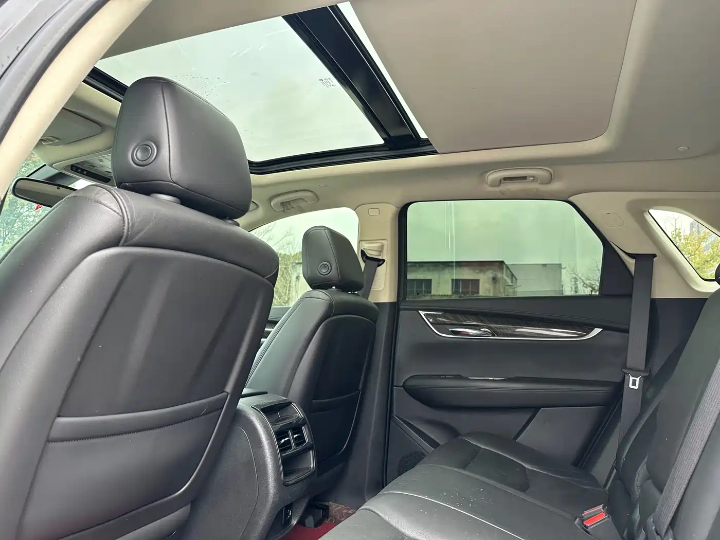 Cadillac XT5 2016 28T AWD Technology Model фото 9