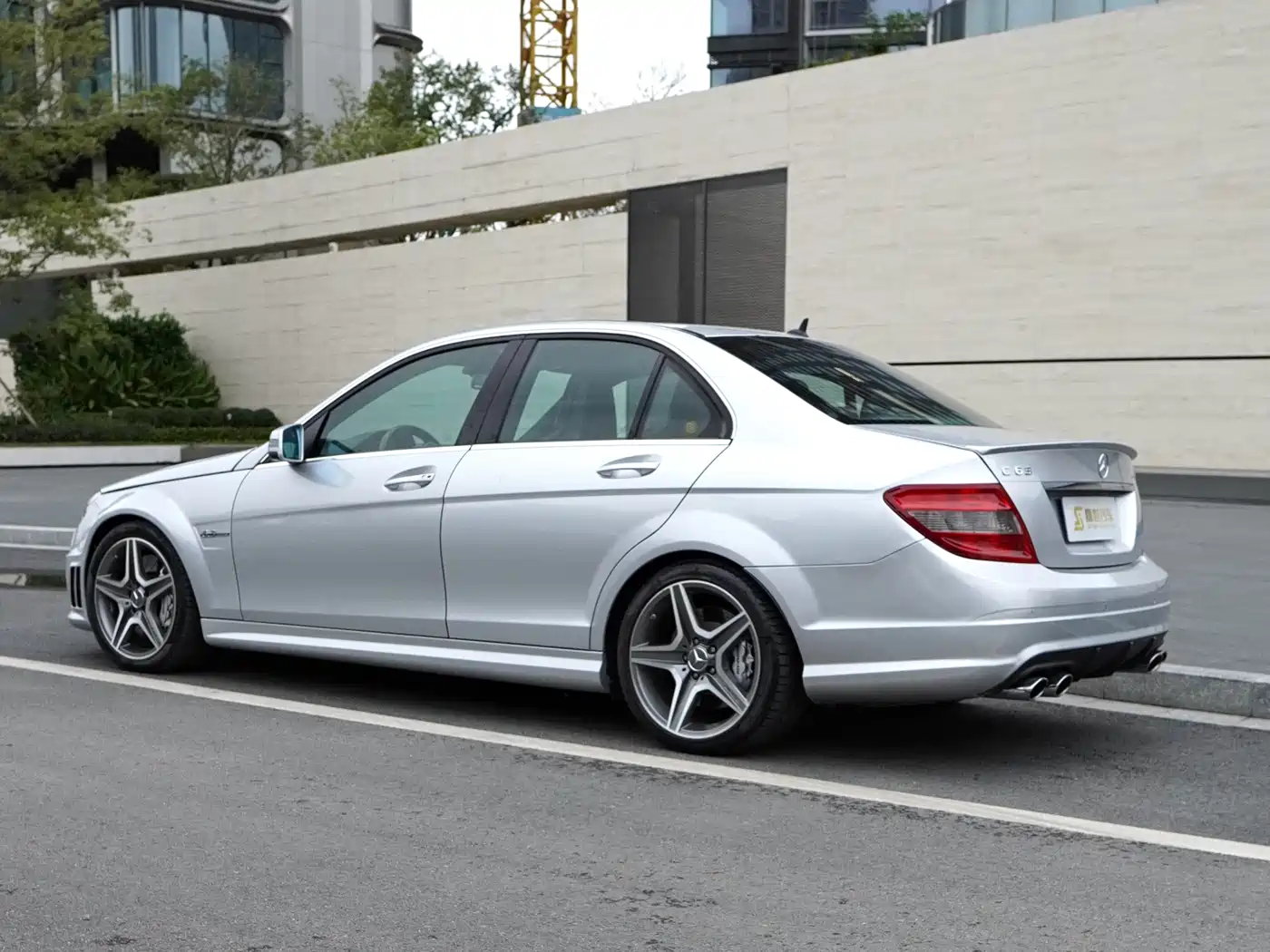 Mercedes-Benz C-Class AMG 2010 AMG C 63 Sport Enhanced Edition фото 11