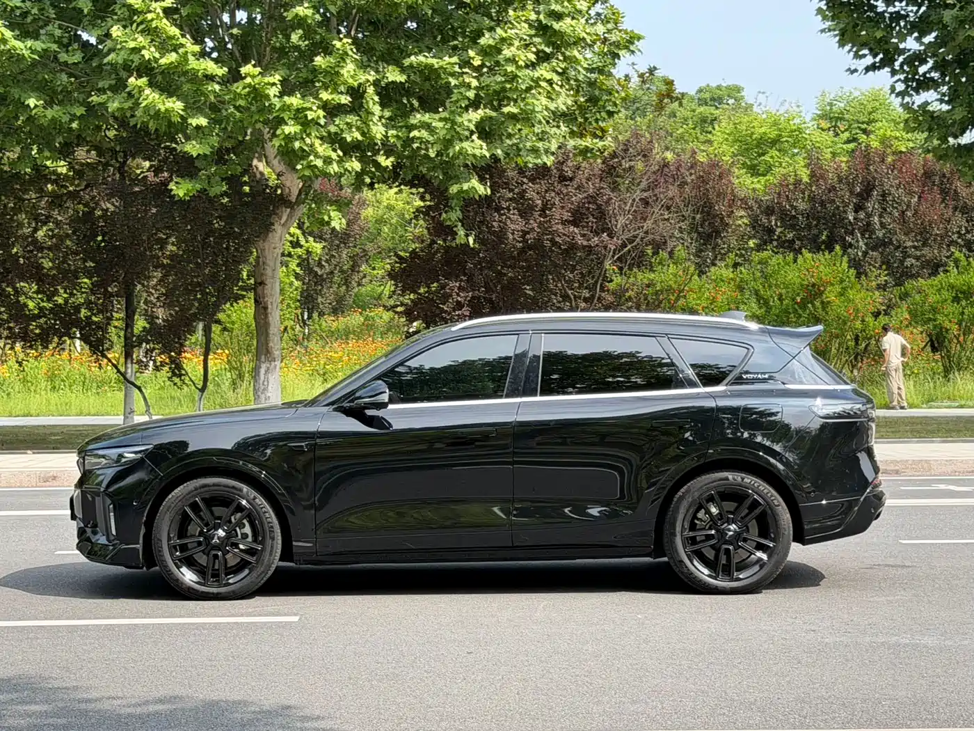 Voyah Auto VOYAH FREE 2024 Ultra Long Range Intelligent Driving Edition фото 13