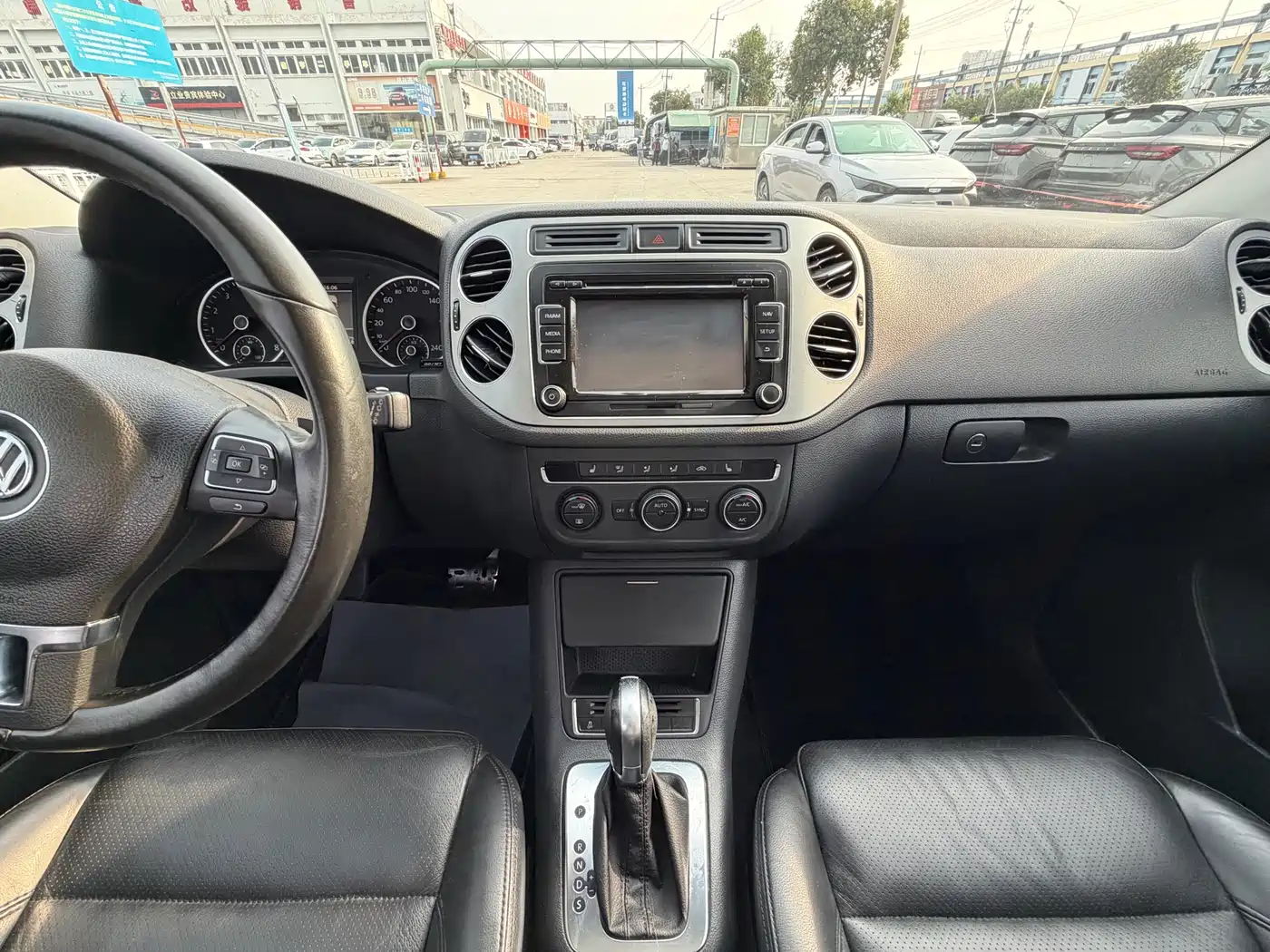 Volkswagen Tiguan 2013 1.8TSI Automatic 2WD Luxury Model фото 11