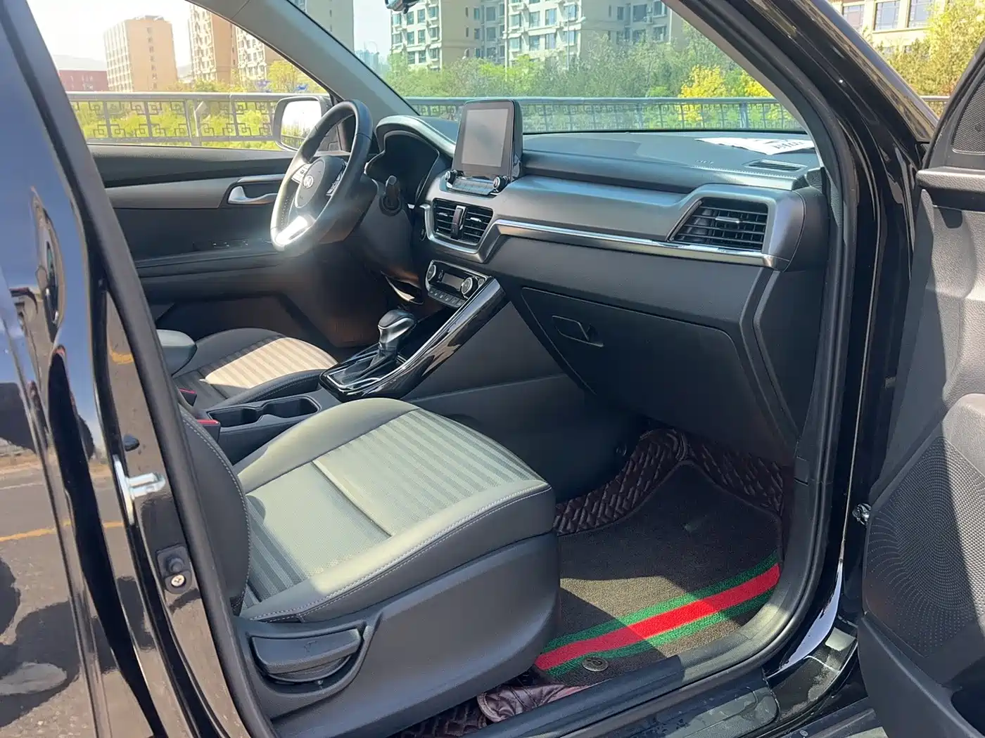 Kia Sportage 2019 2.0L Automatic Smart Luxury Edition фото 24