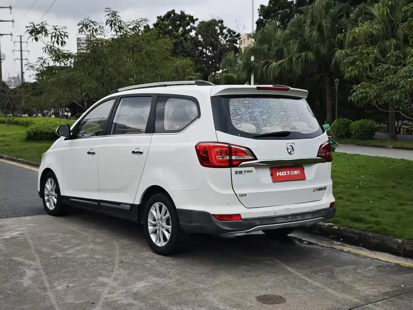 Фото 3 - Baojun 730
