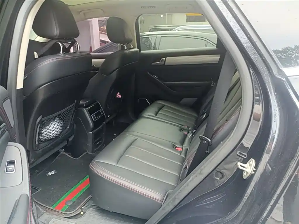 BYD Tang New Energy 2018 DM 2.0T AWD Smart Connection Enjoy Edition 7-Seater China V фото 13