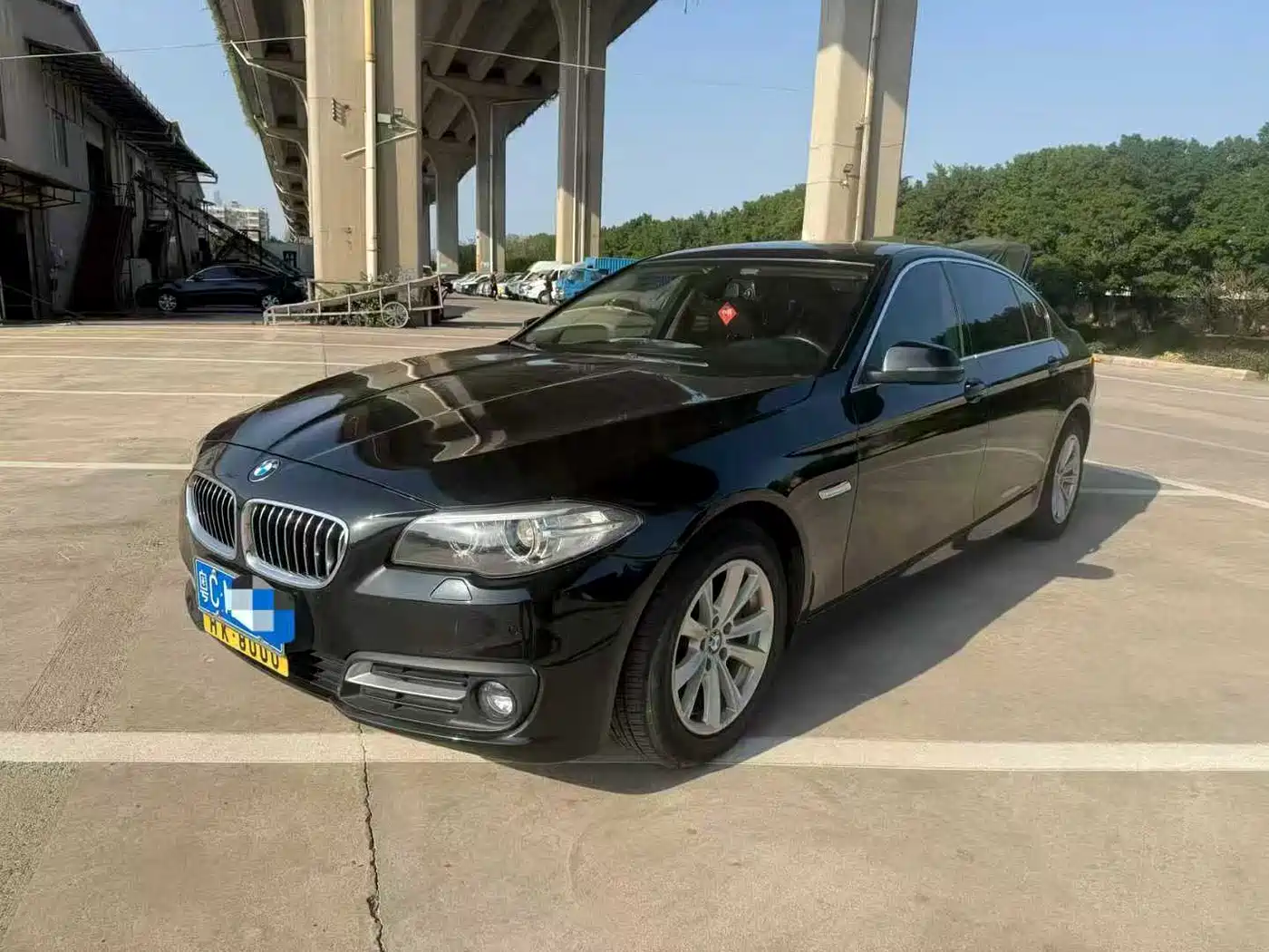 BMW 5 Series 2017 520Li Classic Edition