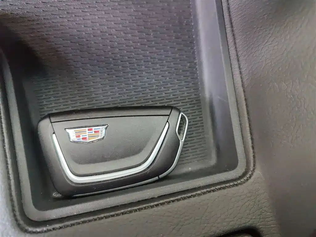 Cadillac CT5 2022 28T Luxury (Standard) фото 9