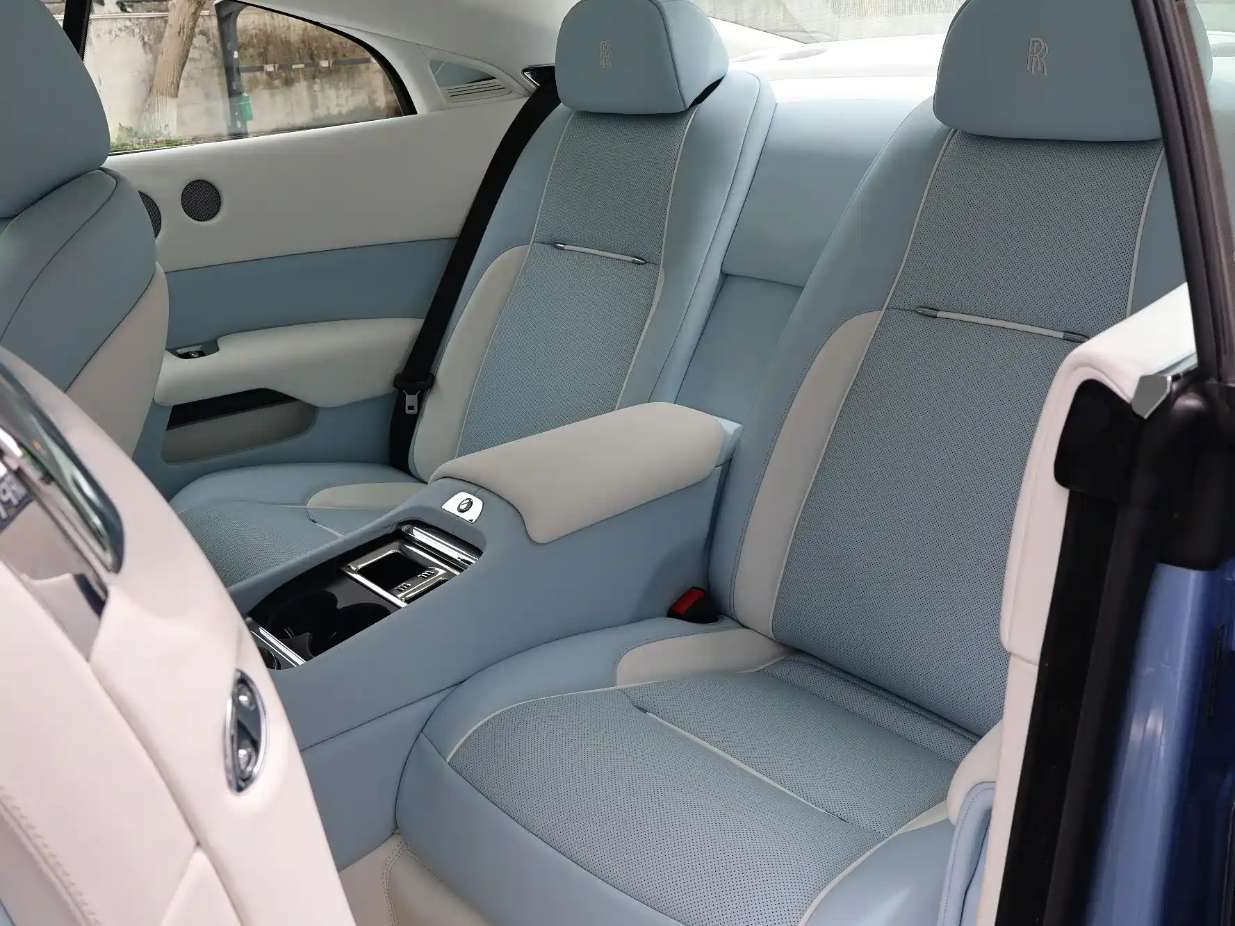 Фото 8 - Rolls-Royce Wraith
