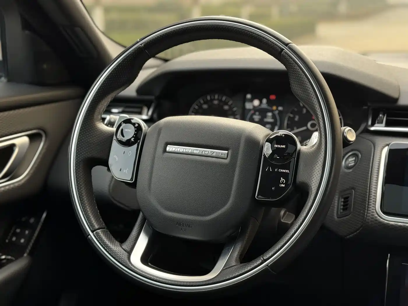 Land Rover Range Rover Velar 2020 P250 R-DYNAMIC S фото 9