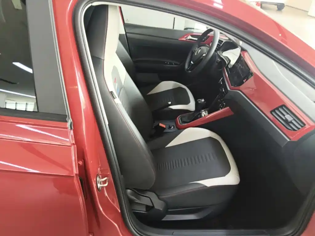 Volkswagen Polo 2021 2021 Plus 1.5L Automatic Colorful Tech Edition