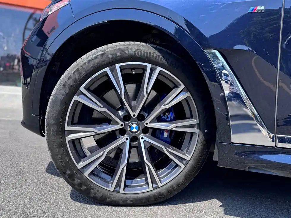 BMW X7 2019 xDrive40i Executive M Sport Package фото 34