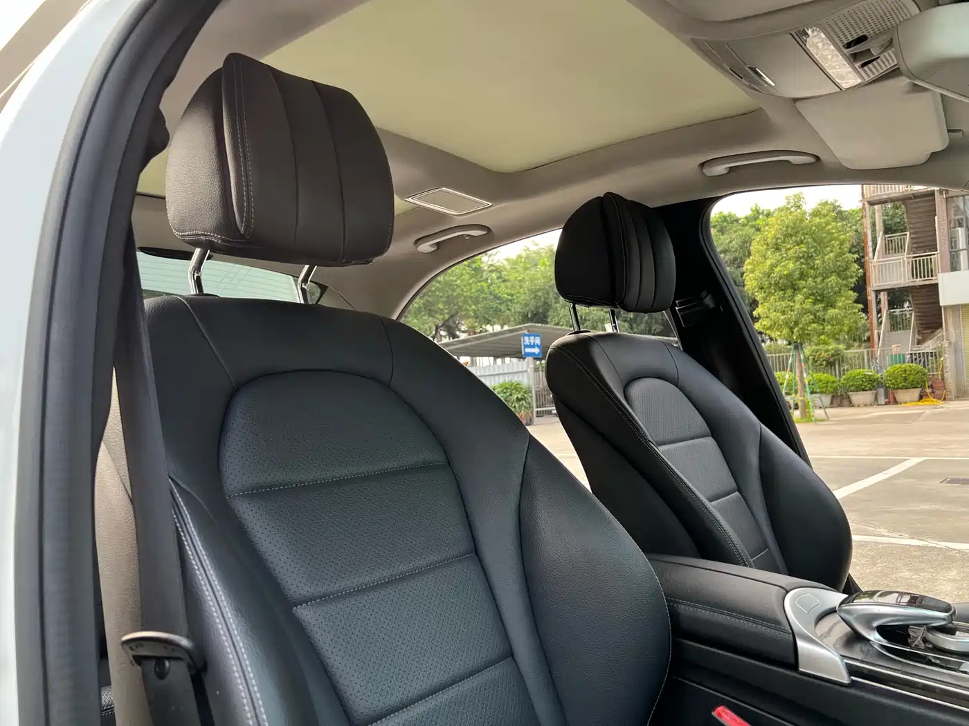 Mercedes-Benz C-Class 2017 C 200 L Sport фото 9