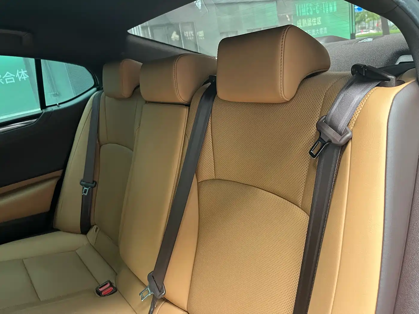 Lexus ES 2018 300h Excellence Edition China V фото 20