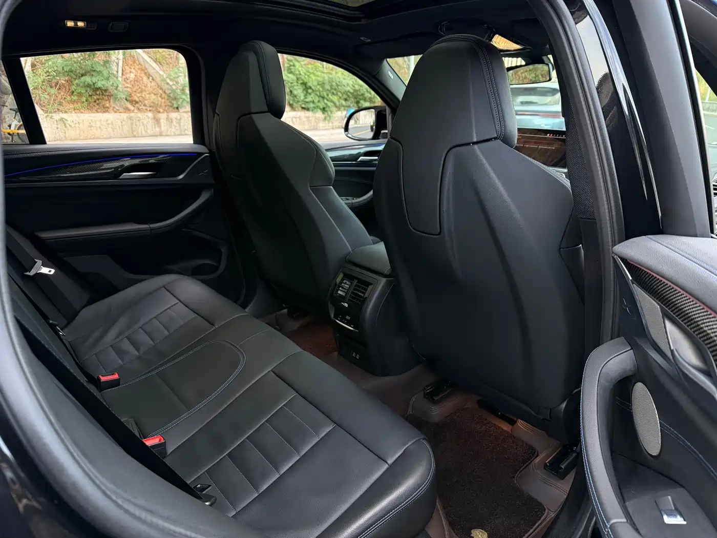 BMW X4 M40i 2022 M40i фото 15