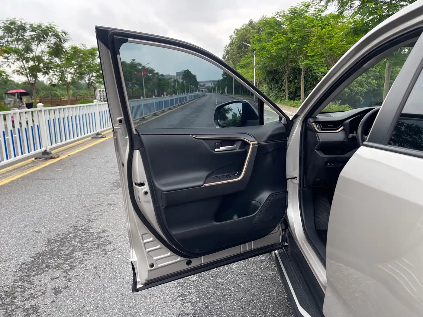Toyota Wildlander 2024 2.0L CVT 2WD Urban Edition фото 21