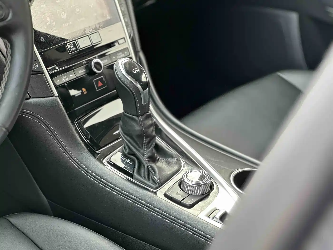 Infiniti Q50L 2018 2.0T Comfort (China VI) фото 9